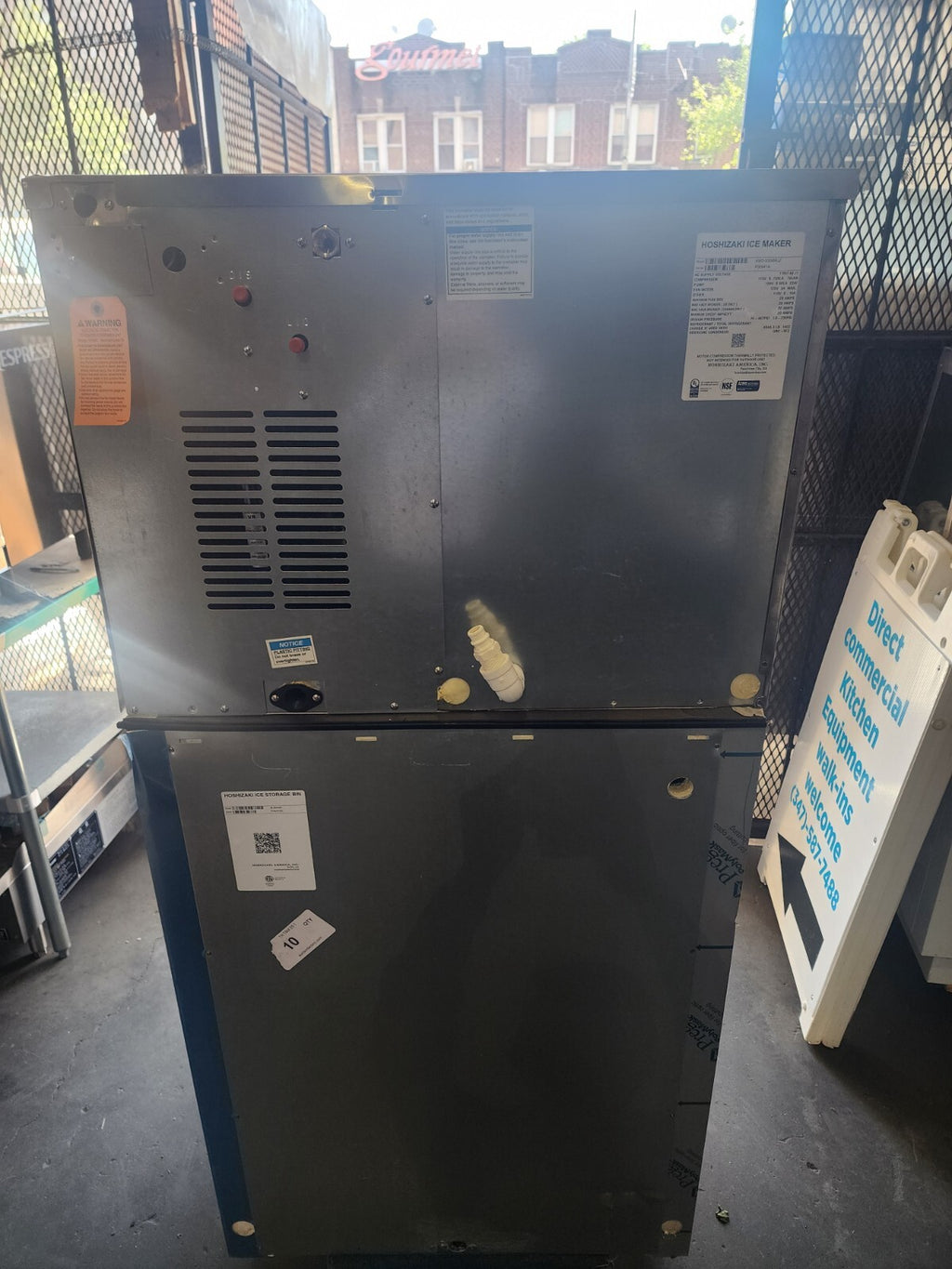 Hoshizaki KMD-530MRJZ Ice Maker Cube-Style with  BD-500SF 30" Ice Bin - 500 lbs