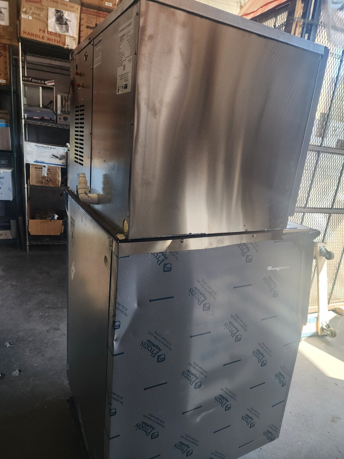 Hoshizaki KMD-530MRJZ Ice Maker Cube-Style with  BD-500SF 30" Ice Bin - 500 lbs