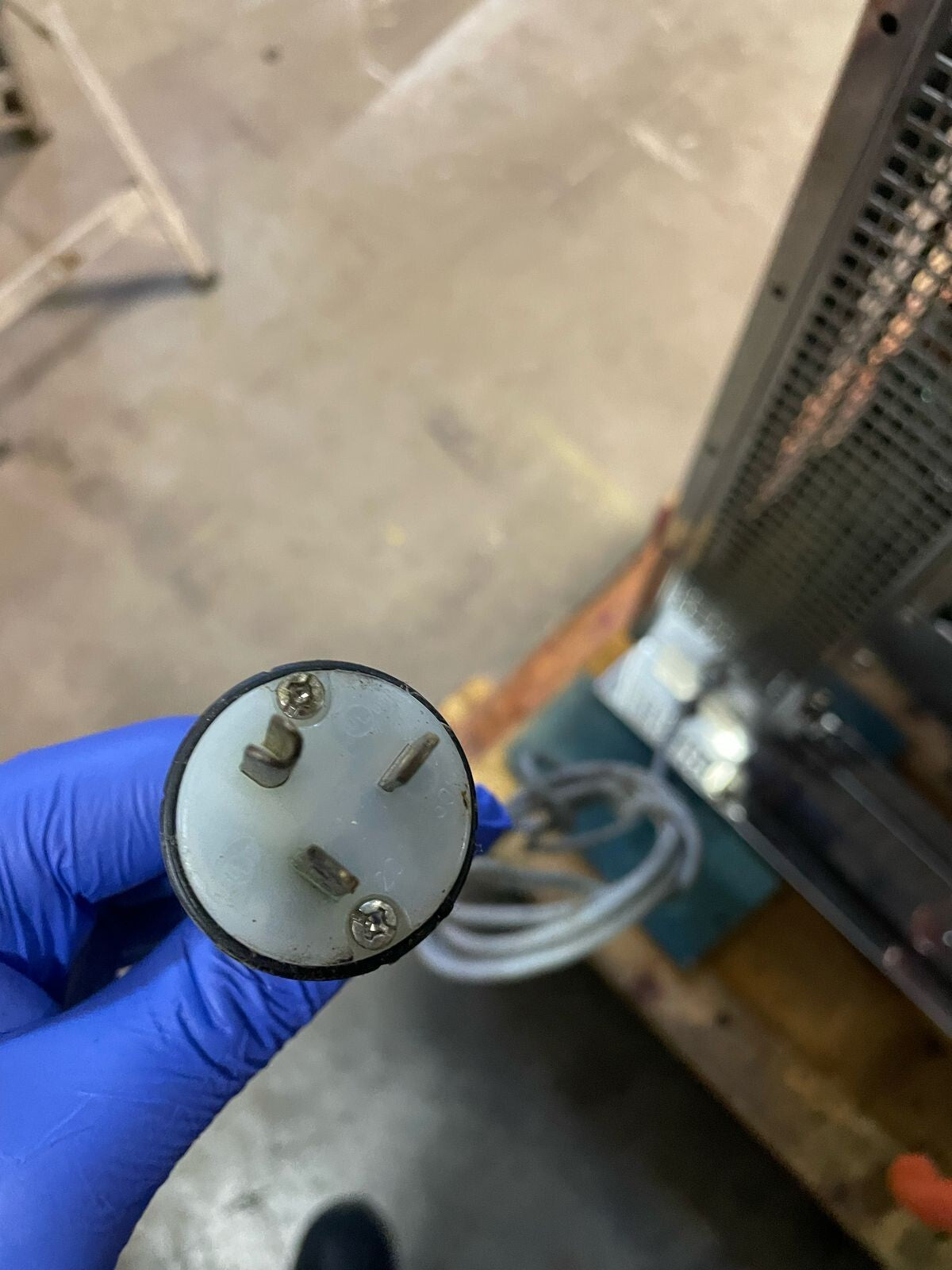 Rotisol USA GF975-8G-LUX Gas 8 Spit Commercial Rotisserie w/24 Bird Capacity, NG