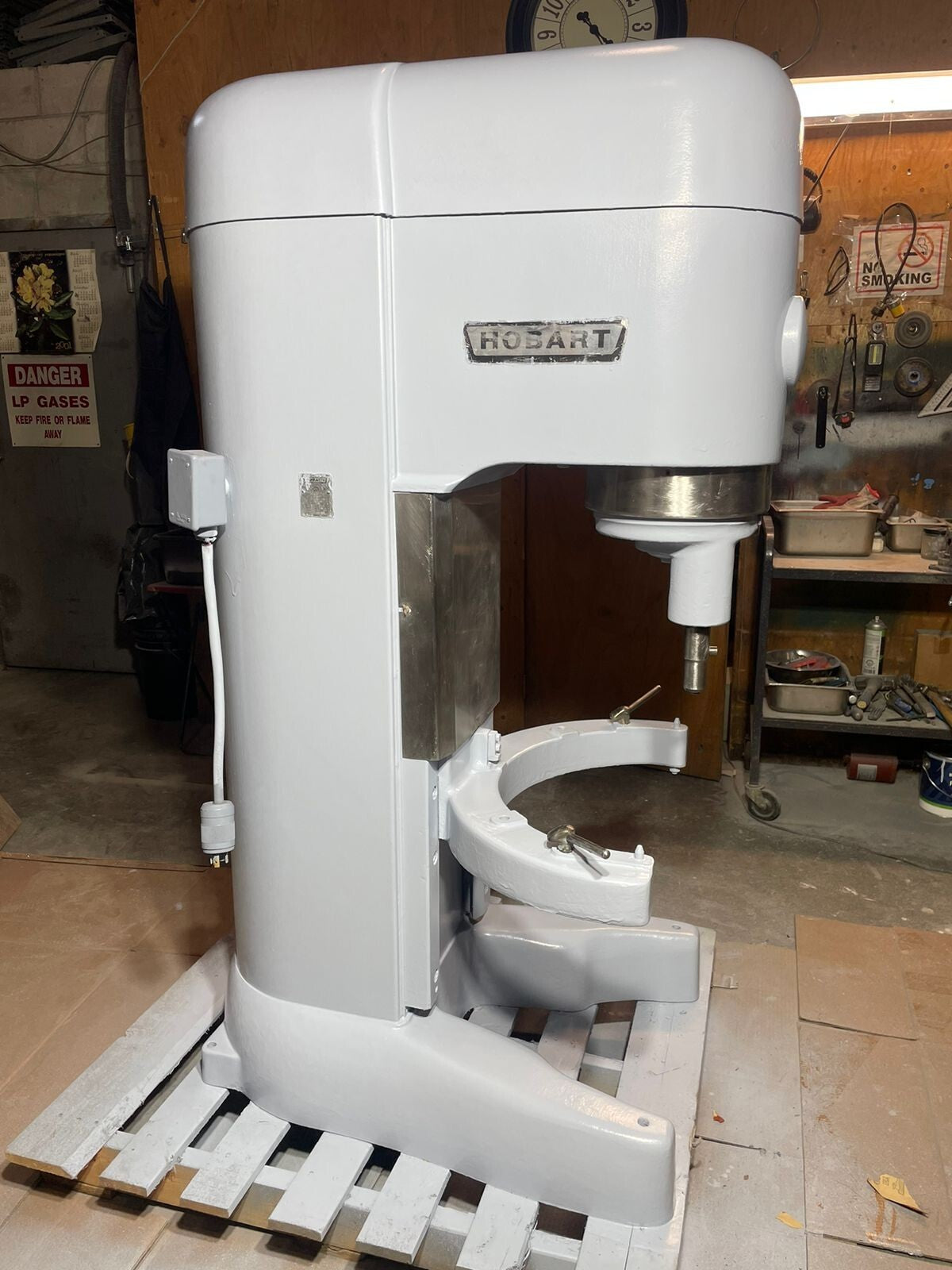 Hobart mixer 80Qt m802
