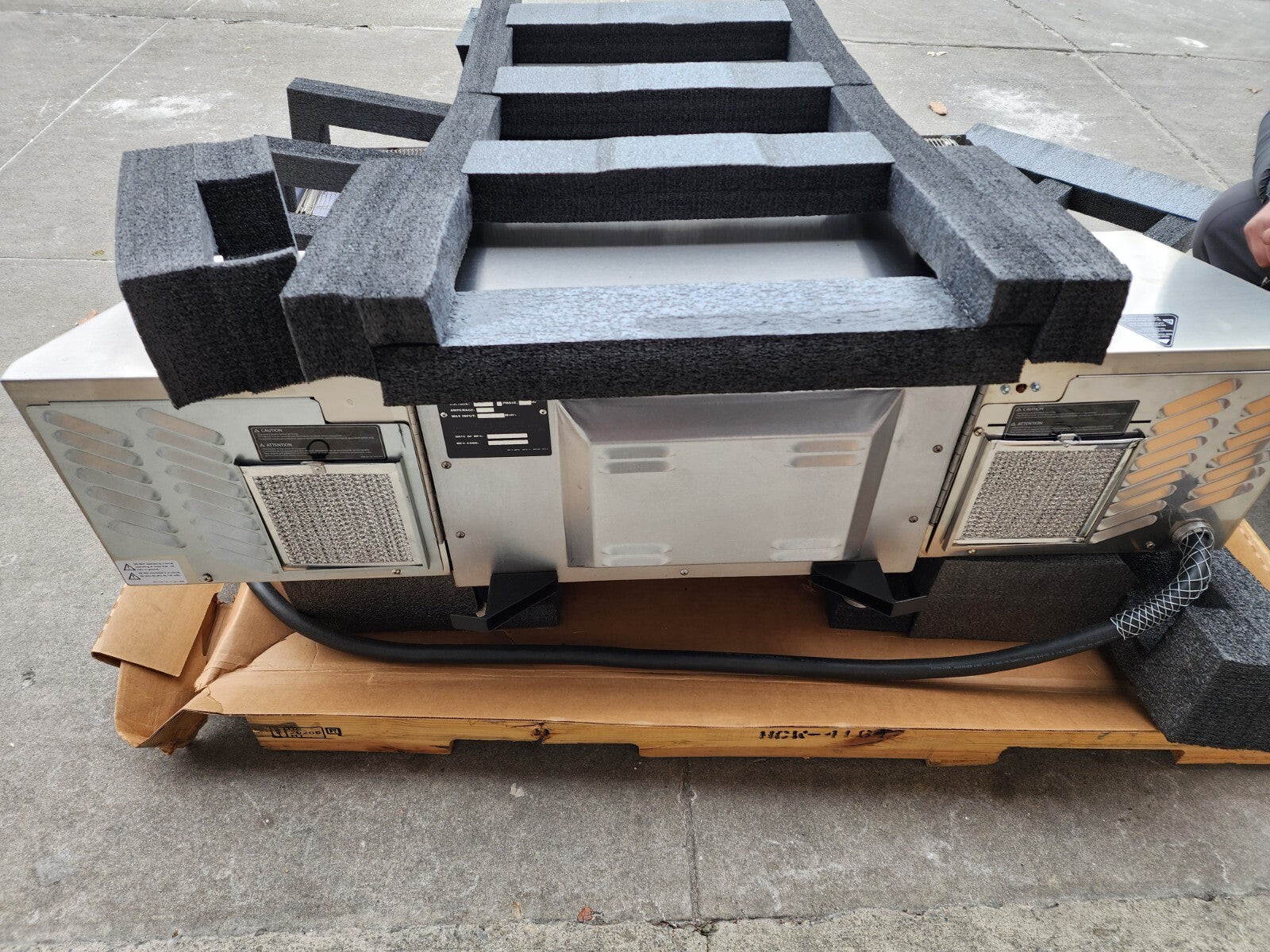 NEW TurboChef HCW-9500 Series HHC 2620 Conveyor Oven