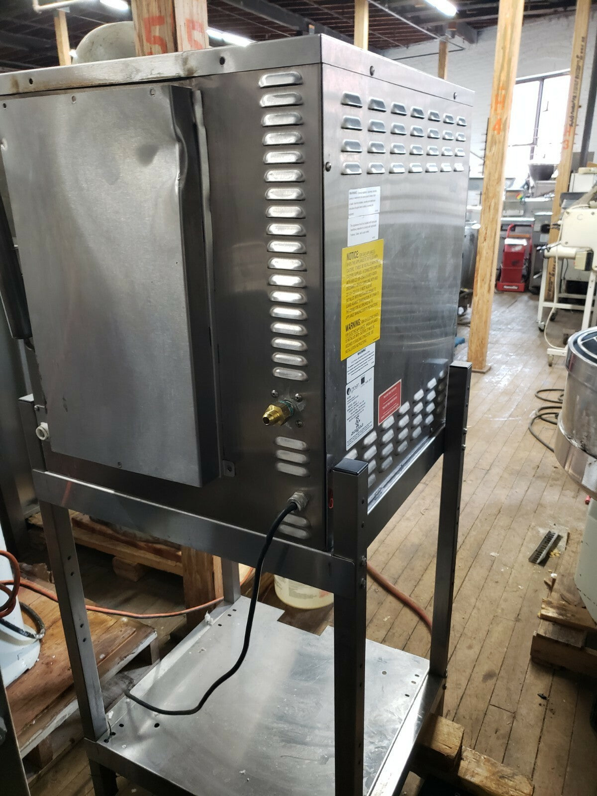 Groen XSG-5 Intek Gas Convection Steamer w/ 5 Pan Cap. M22 Refurbished