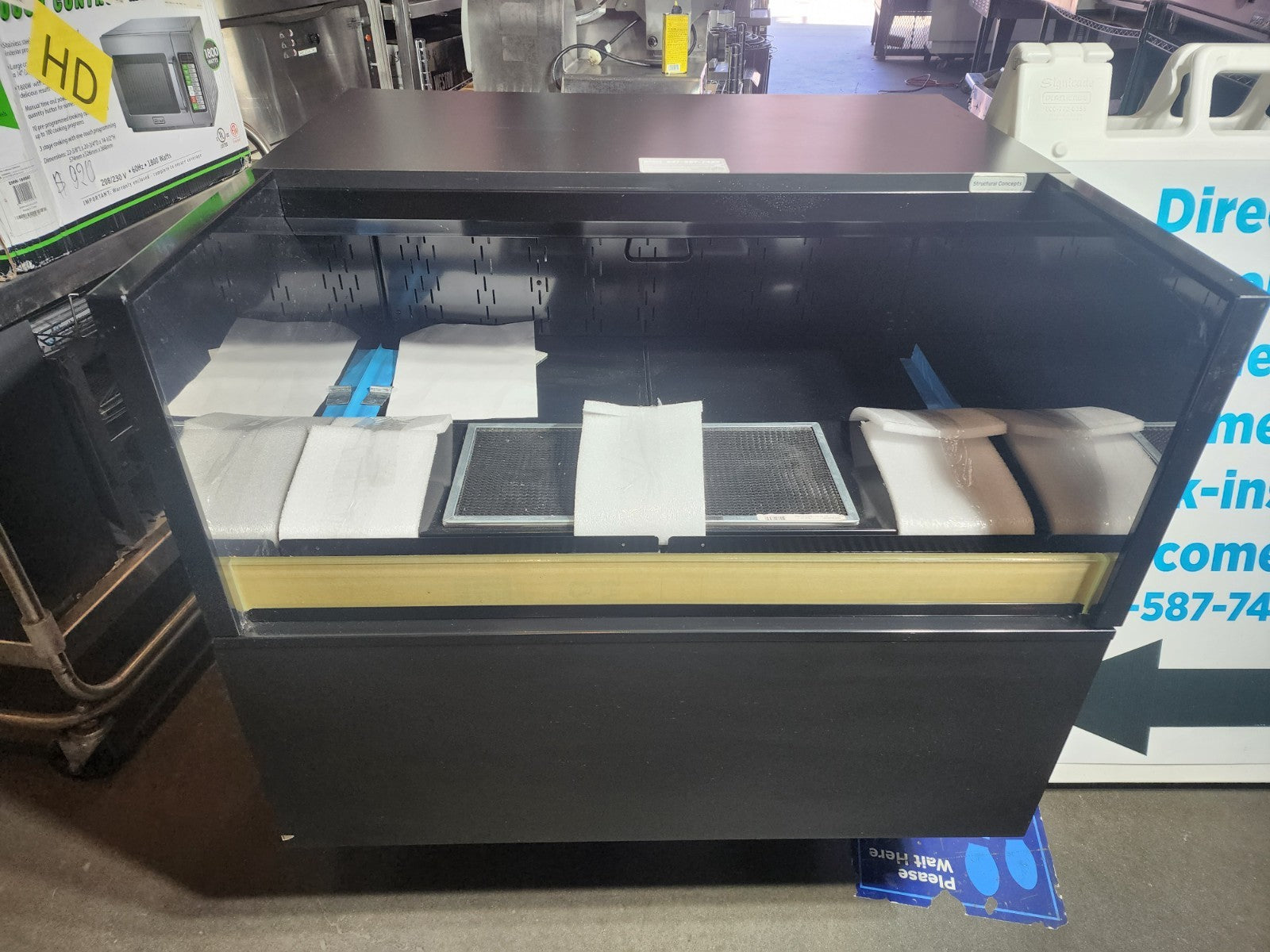 New Structural Concepts CO33R-CH Oasis Black 36" Counter Height