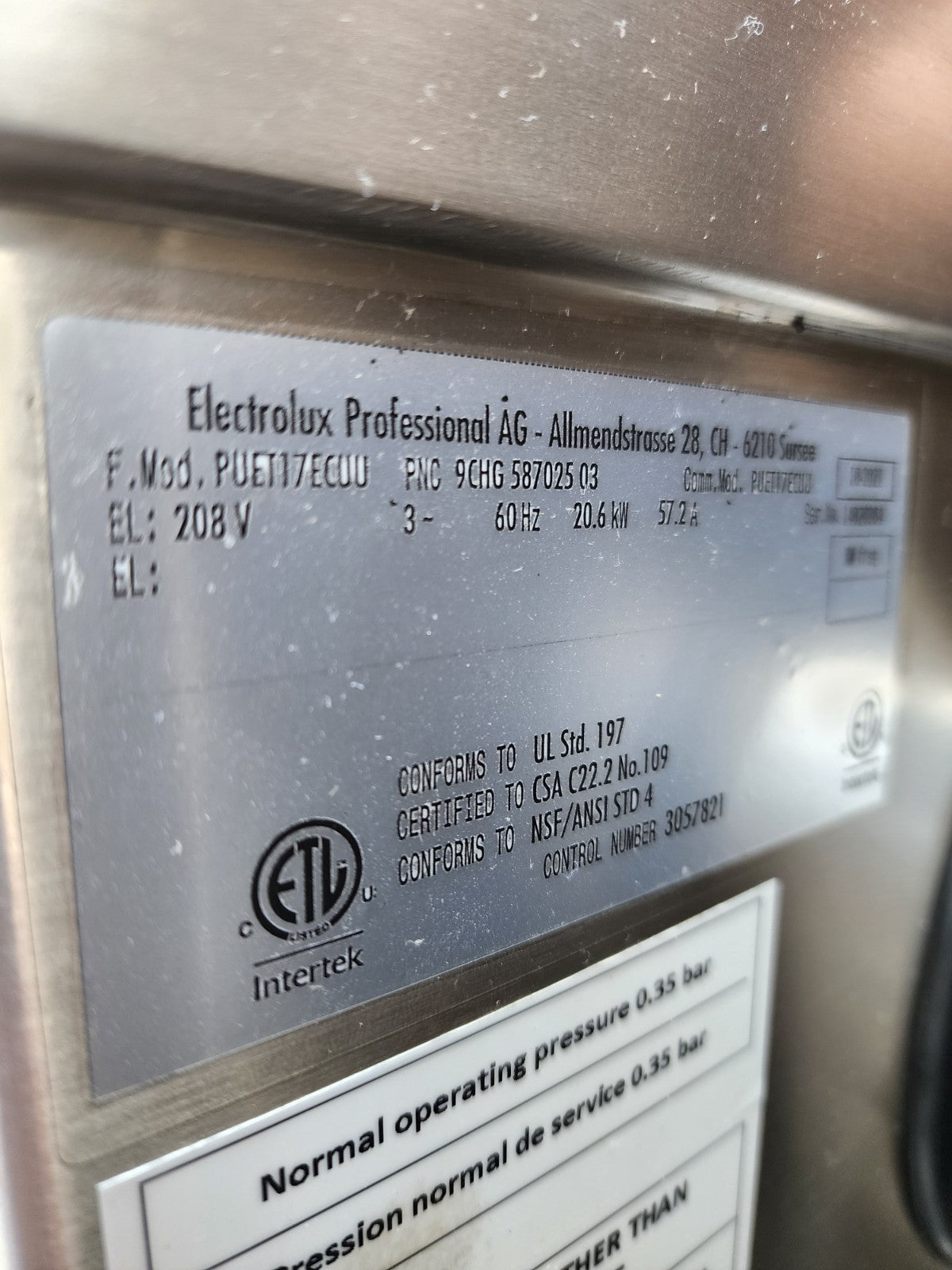 NEW Electrolux Professional 587028 45 gal. Tilting Electric Pressure Braising Pan