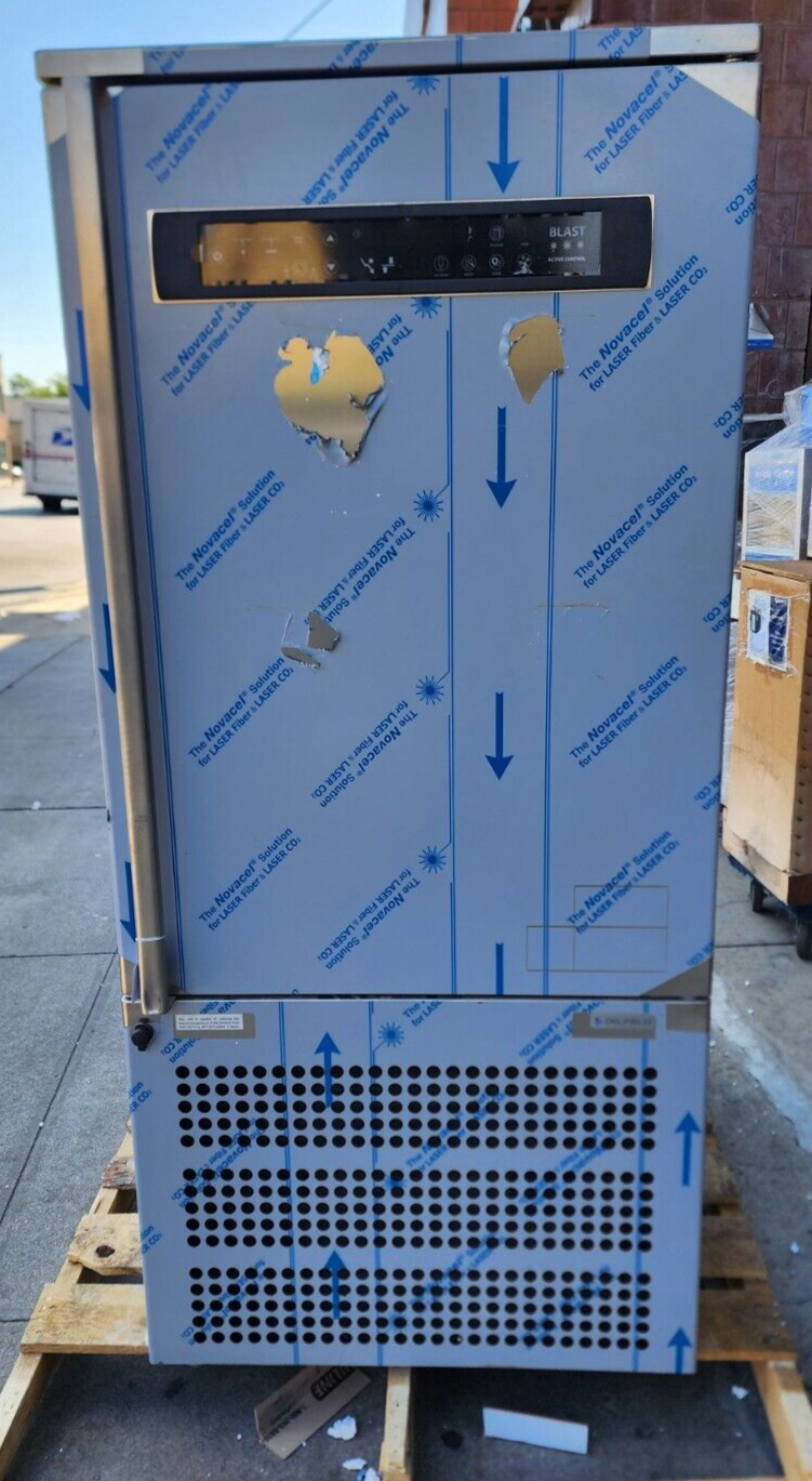 NEW Delfield CV15E2 32"Self-Contained Blast Chiller / Shock Freezer