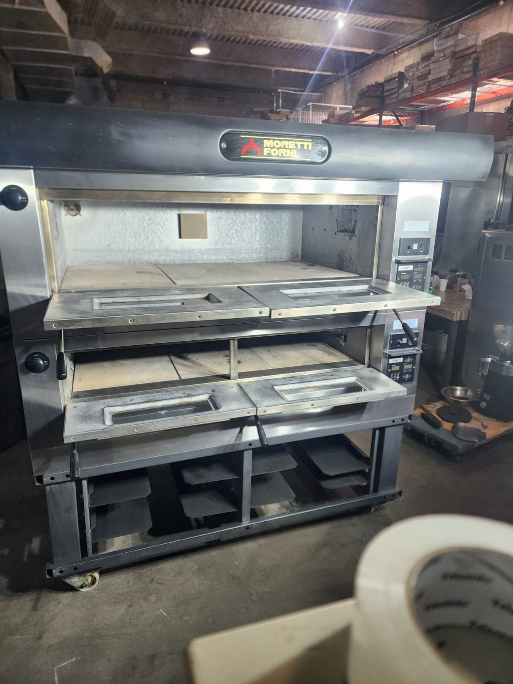 Moretti Forni pizza oven P120E B Electric Double Deck Oven with Stand - 208V,