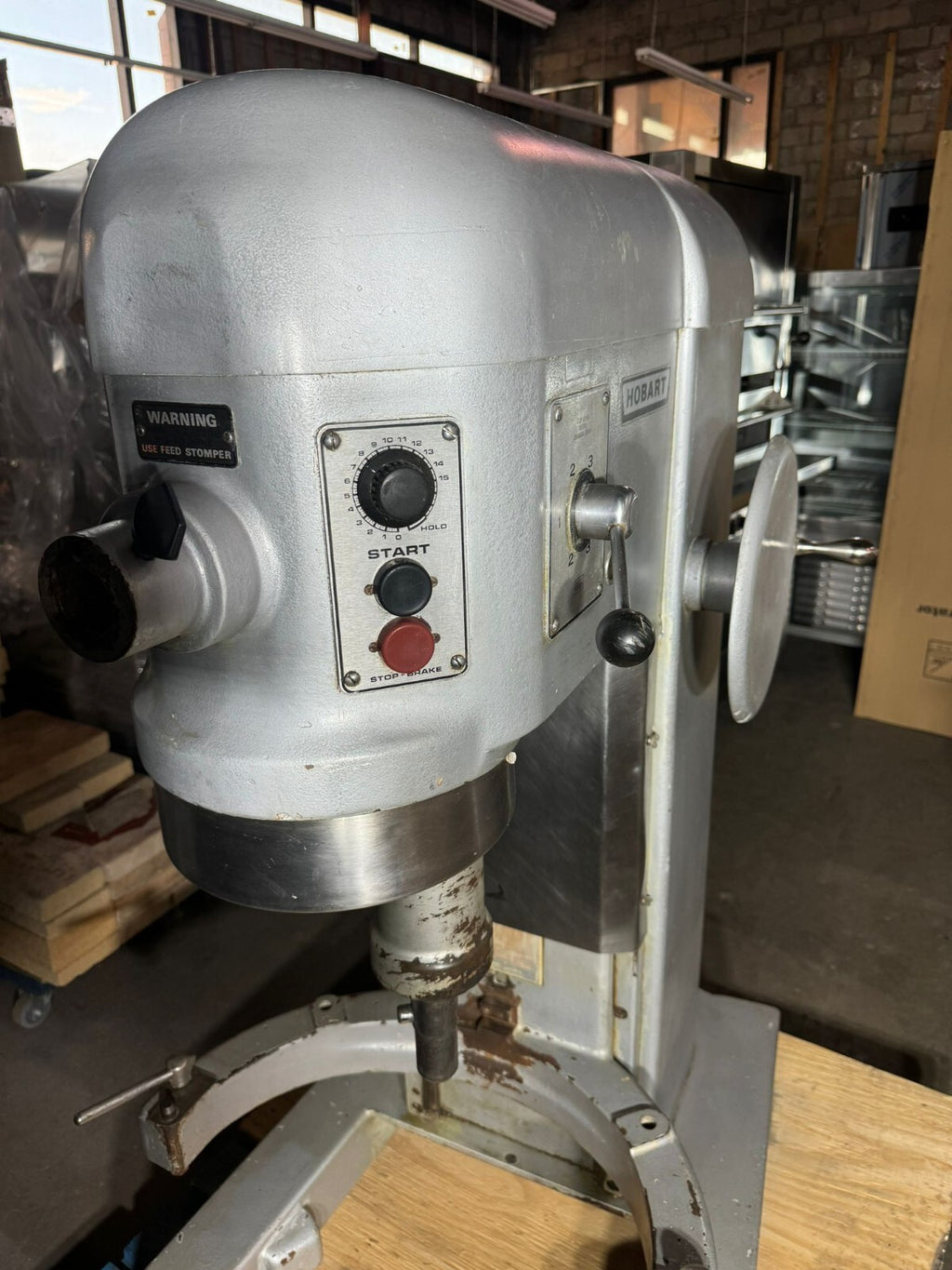 Hobart H600T 60 Quart Mixer Single PH with Timer, Very Good Condition