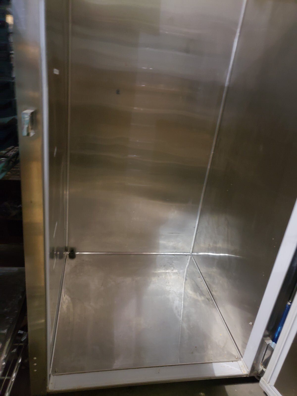 Beverage-Air pr1-1as-xdx  Stainless Steel Solid Door Roll-In