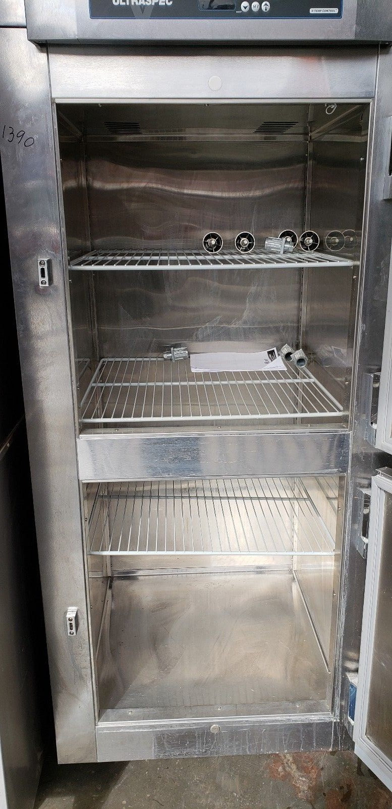 Victory RS-1D-S1-EW-HD-18 UltraSpec Series Refrigerator Cooler #13902