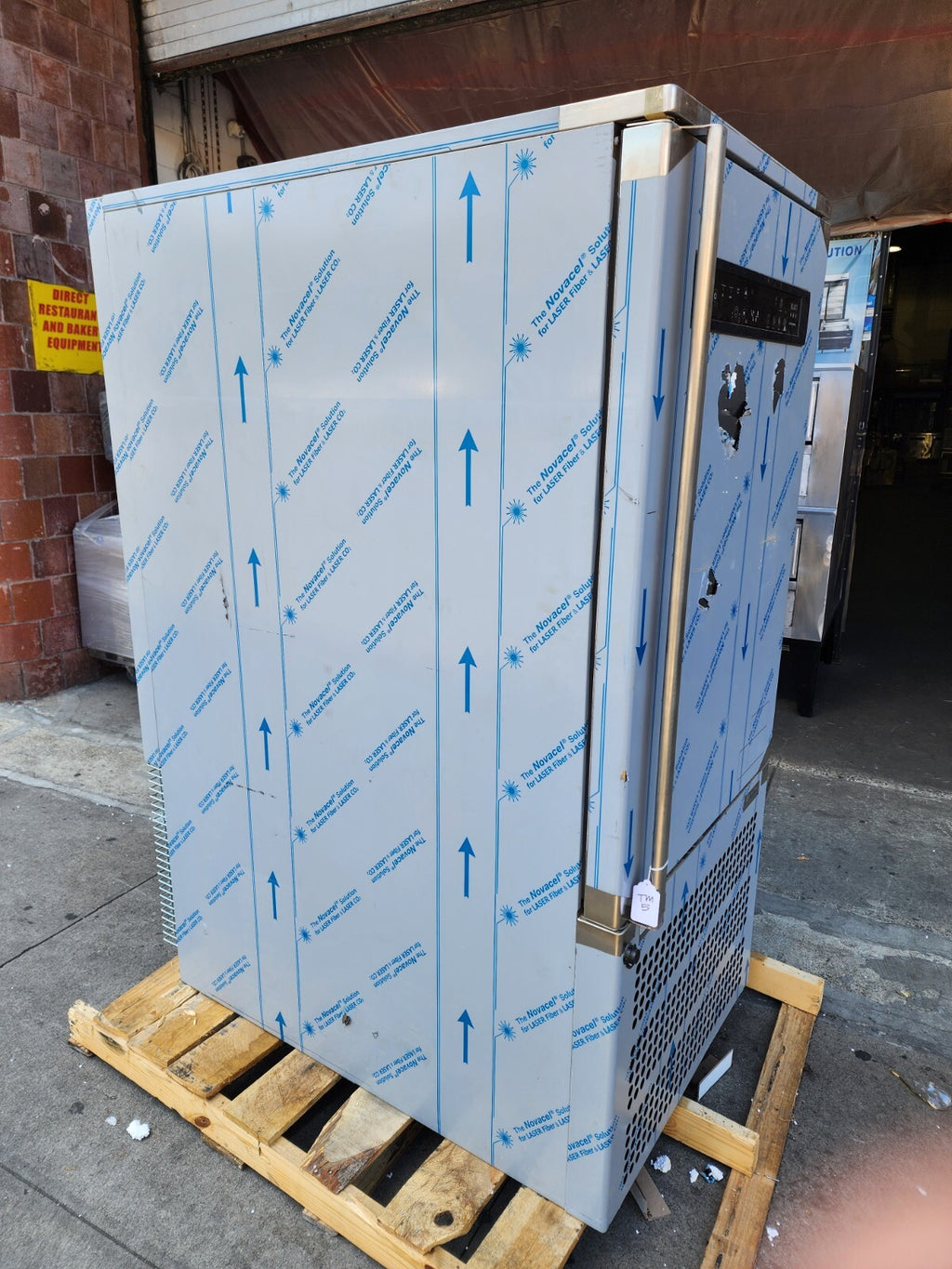 NEW Delfield CV15E2 32"Self-Contained Blast Chiller / Shock Freezer-154 lb.120lb1