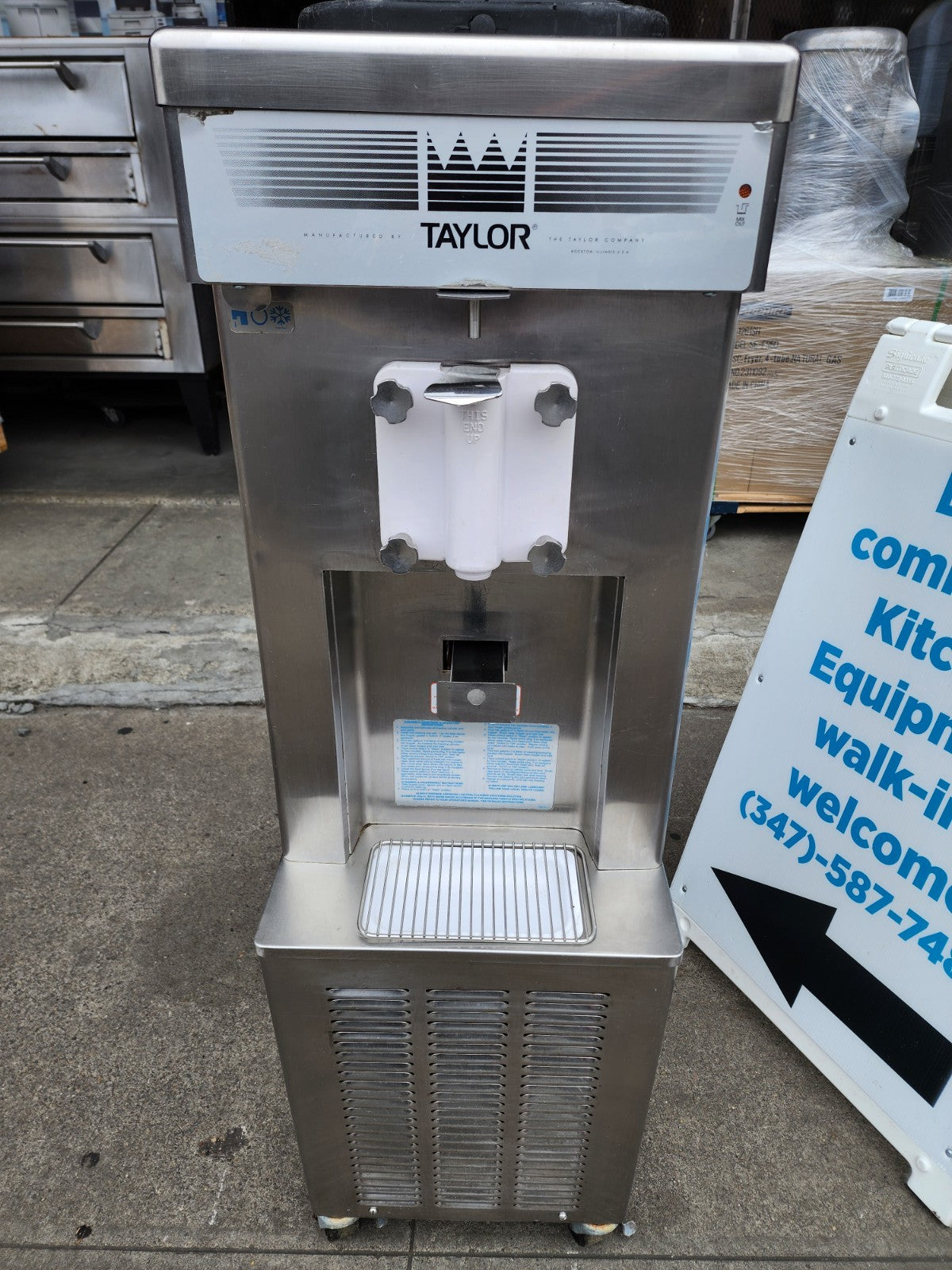 2017 Taylor 358-33 Thick Shake Freezer 3 PHASE 208-230 VOLTAGE0