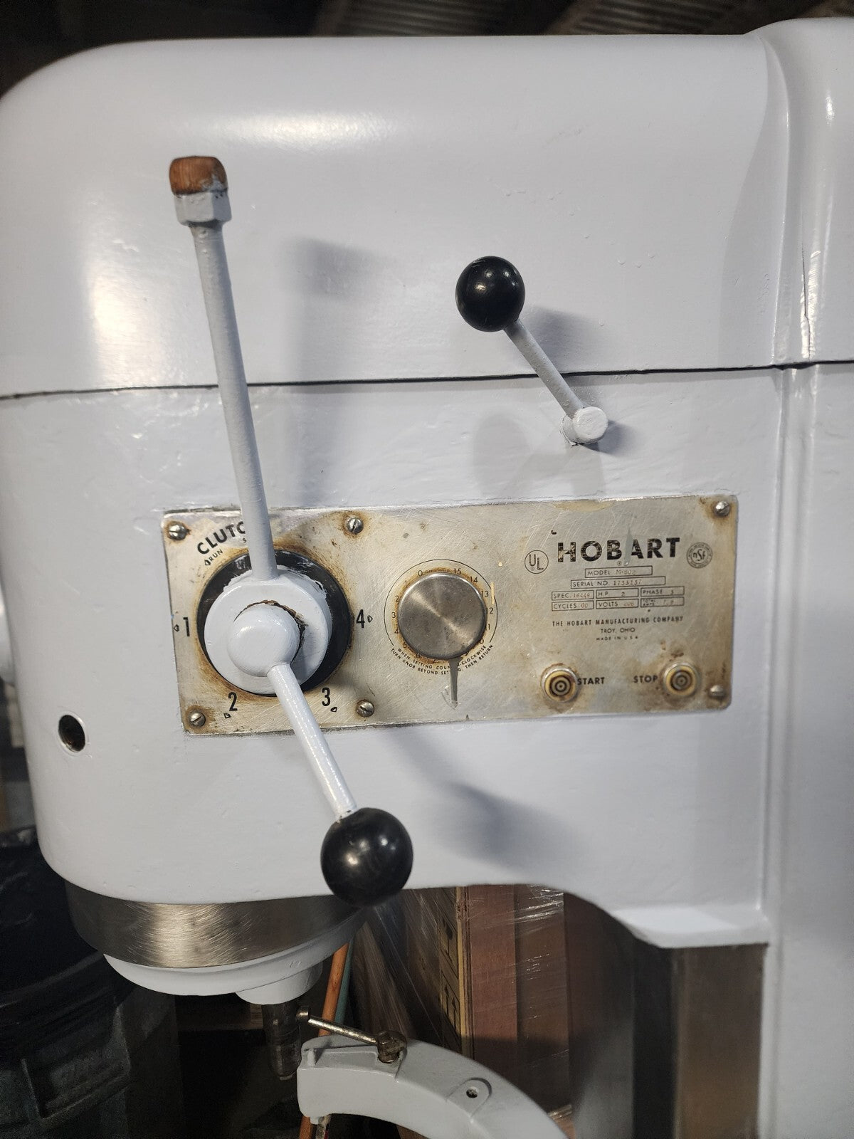 Hobart 80 Quart M802 Mixer, Used Excellent Condition2