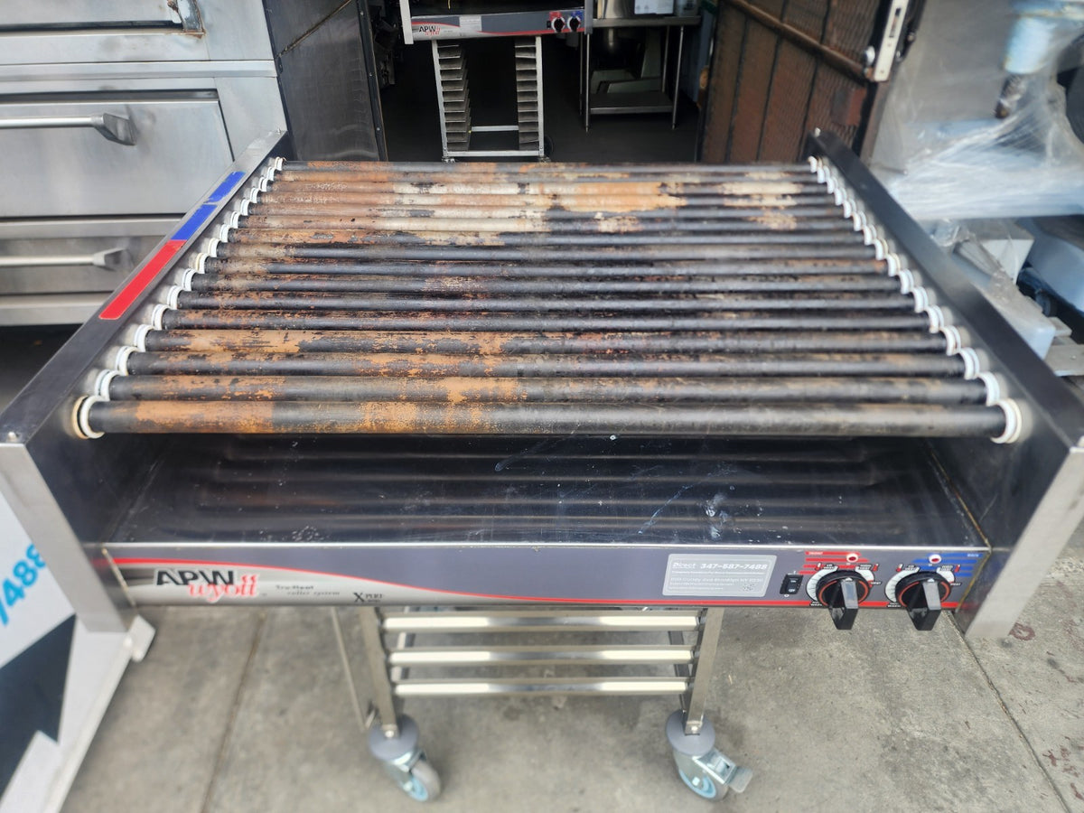 APW Wyott HRS-75_208-240/60/1 34 Inch Hot Dog Grill Electric Tru-Turn Rollers wi3