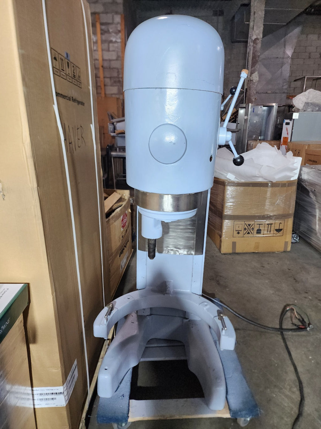 Hobart M802 80 Qt Mixer, Used Excellent Condition0