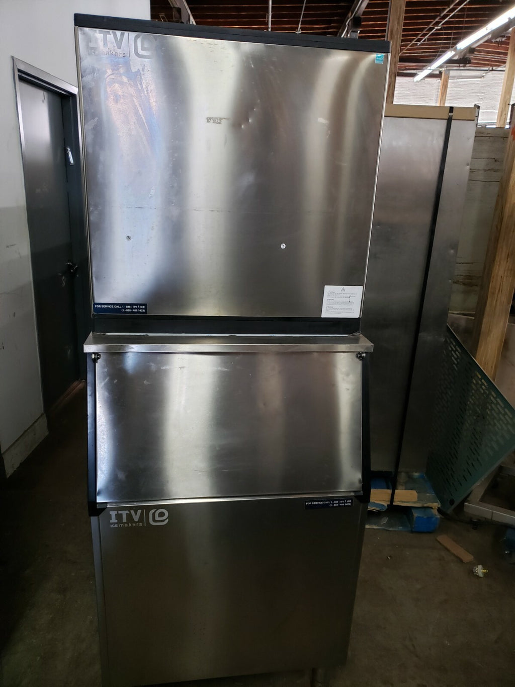 ITV model spika ms 880-a2h Modular Cube Ice maker AIR COOL with BIN #b100