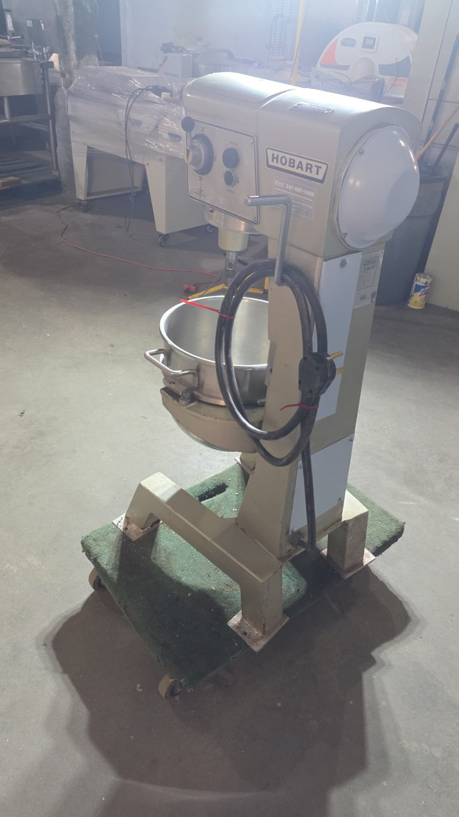 Refurbished Hobart 30 Quart Mixer D300, Used Great Condition WATCH VID!6