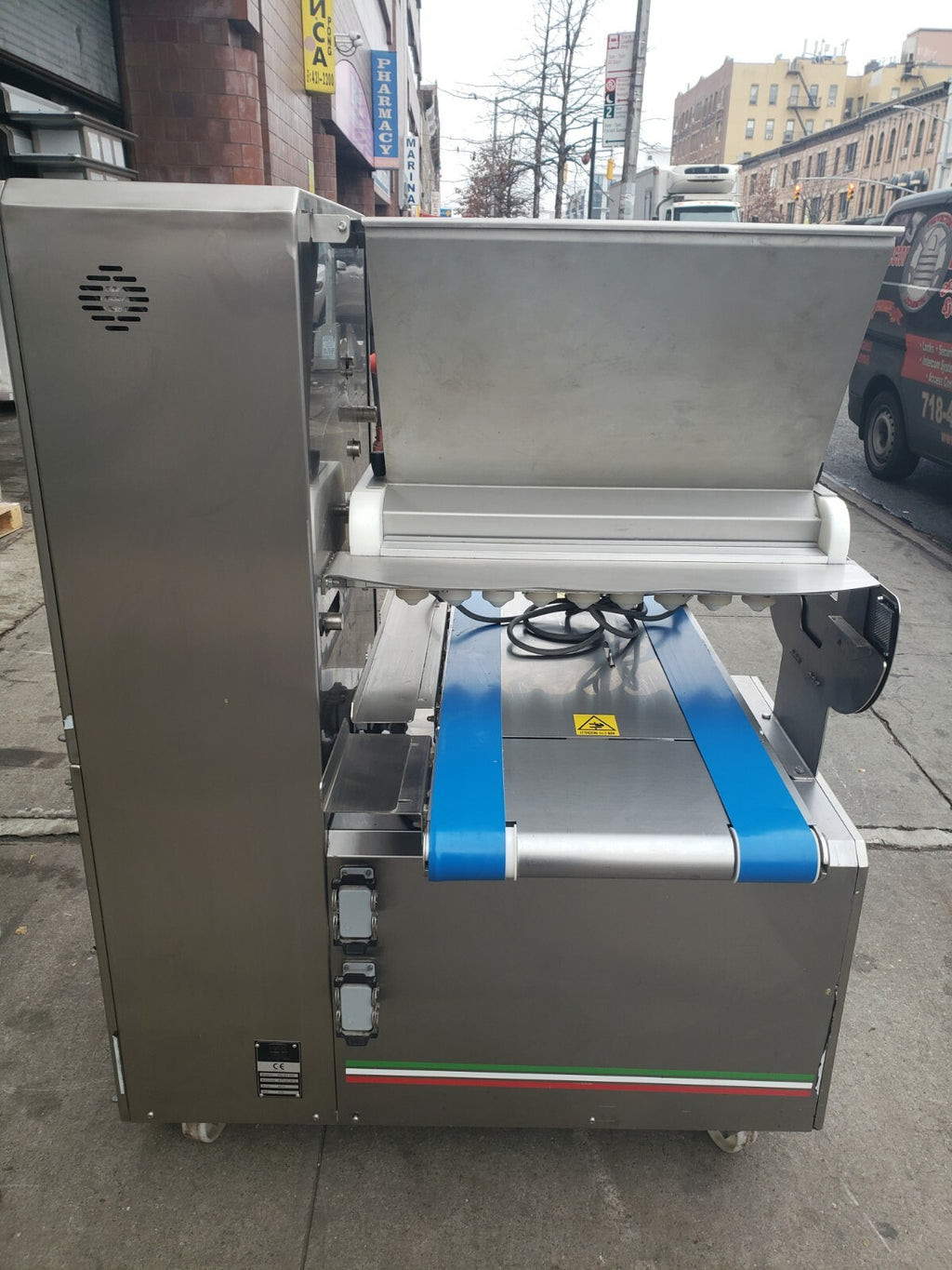 Naylas Model Number Enjoy-600 TRIPLE DROP COOKIE&CAKE DEPOSITOR Year 20131