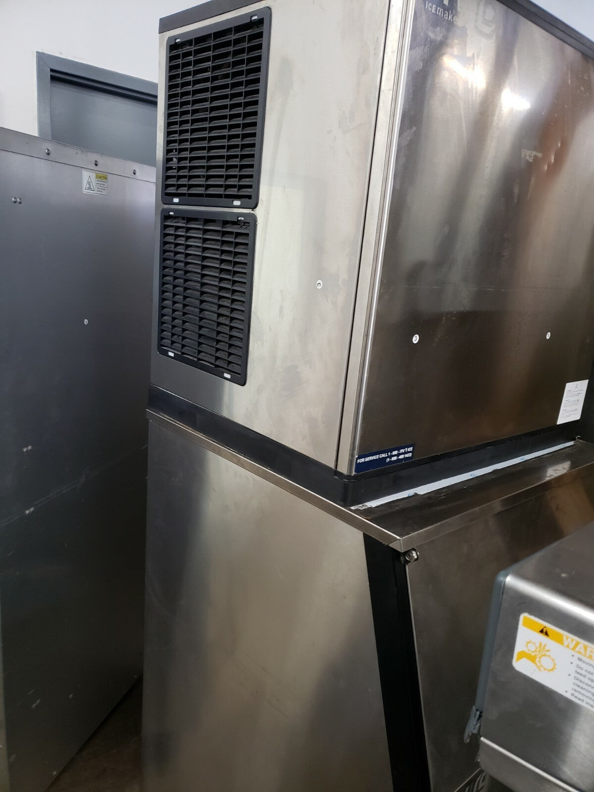 ITV model spika ms 880-a2h Modular Cube Ice maker AIR COOL with BIN #b101