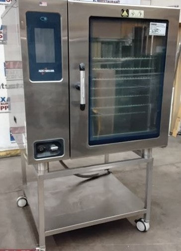 Alto-Shaam Combi oven  CTP10-20E 3 PHAISE 208 Voltage full size sheet pan0