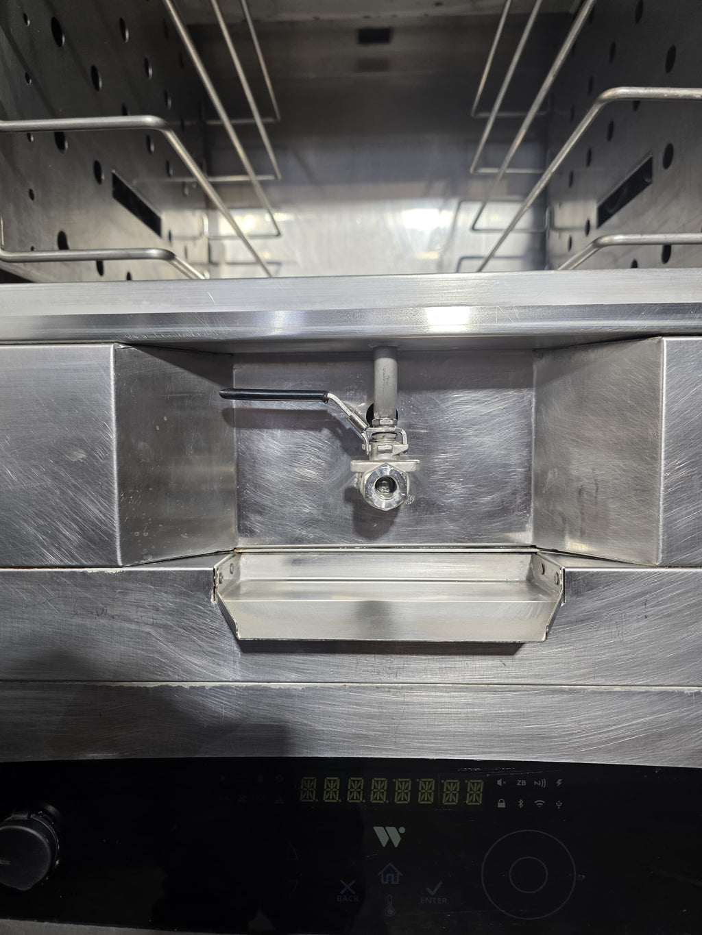 Winston CHV5-05UV-ST 208/240v Electric Cook & Hold Oven