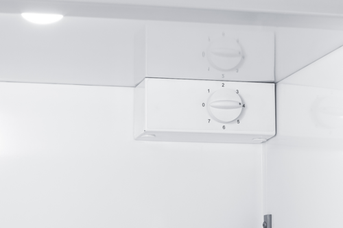 Summit Commercial UFM19W Freezer, Medical